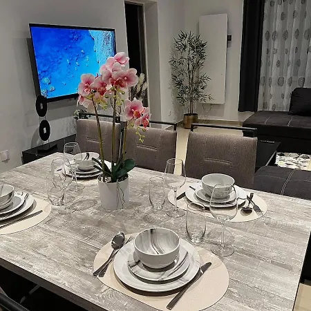 Superbe 57 Apartmán Hayange